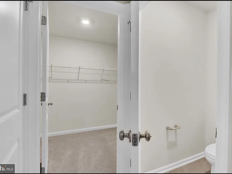 404 Constellation Ln — Photo 20