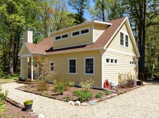 13751 Tamara Ln, Chikaming Township, MI 49115