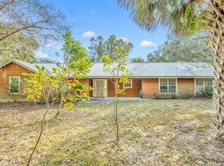 195 S Hart Rd, Geneva, FL 32732