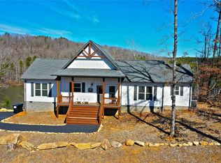 908 Clear Point Trl, Seneca, SC 29672