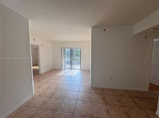 Keystone Courts Condo, Miami, FL 33172