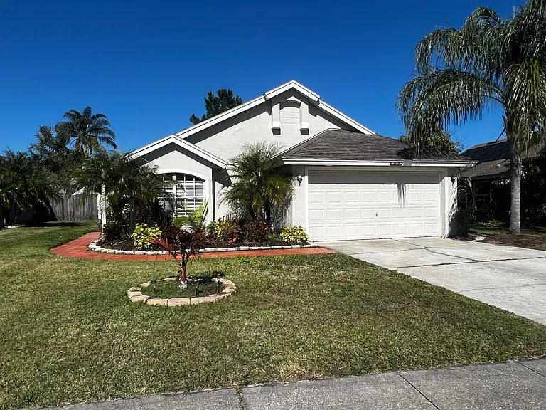 2620 Regency Oak Ln — Photo 39