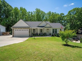 200 Phillips Trl, Greenville, SC 29609
