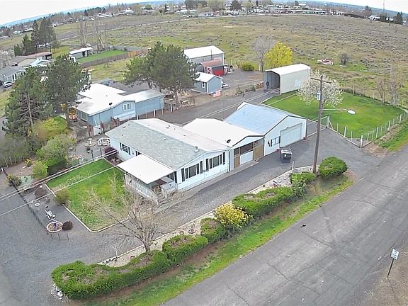 2nd image of 4492 Jackie Drive NE