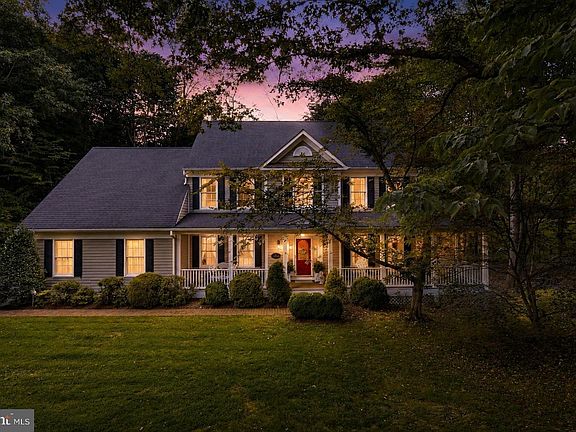 4th image of 1220 Fairfield Estates Ln