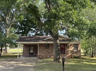 619 Clifft St, Bolivar, TN 38008