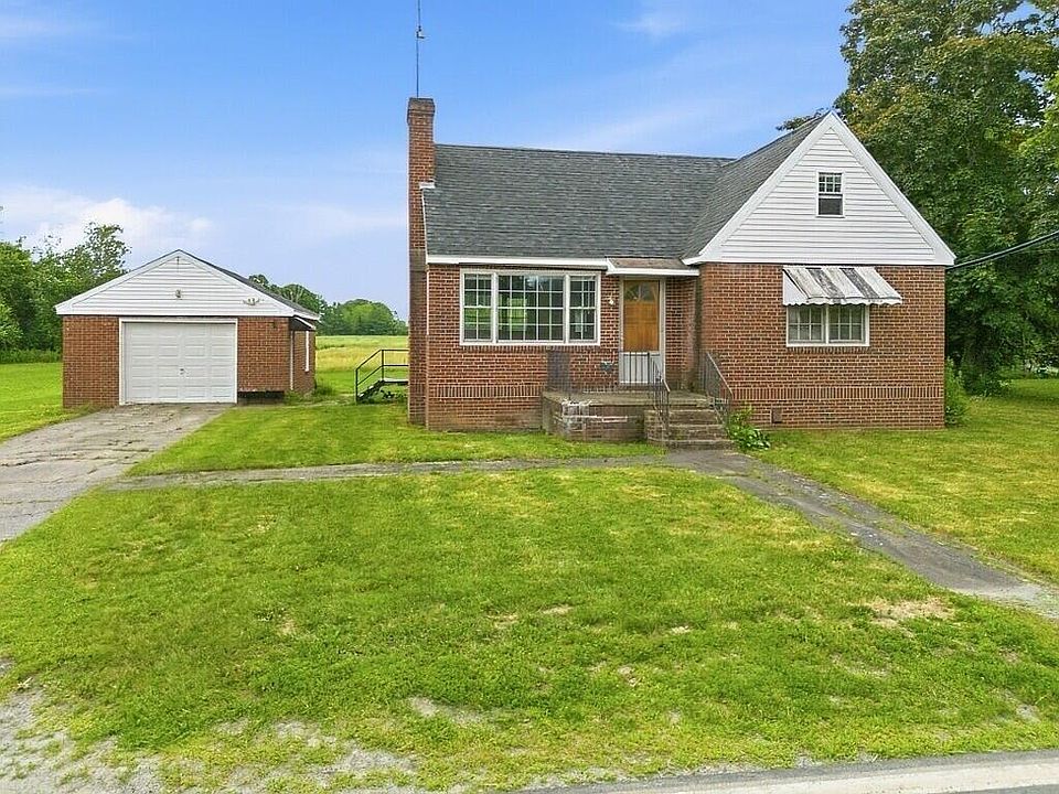 1st image of 67 River Road