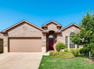10933 Irish Glen Trl, Haslet, TX 76052