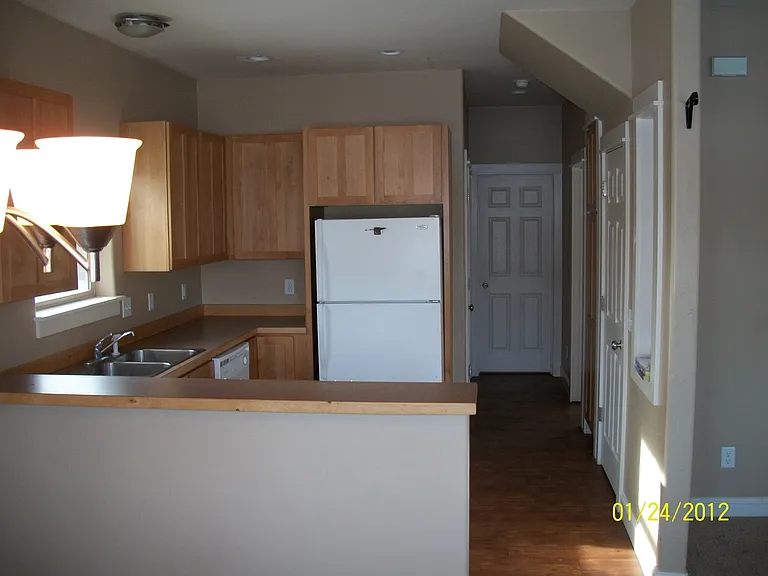 611 N 15th Ave — Photo 7