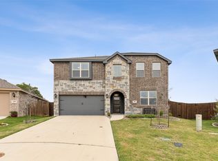 901 Amberwood Dr, Godley, TX 76044