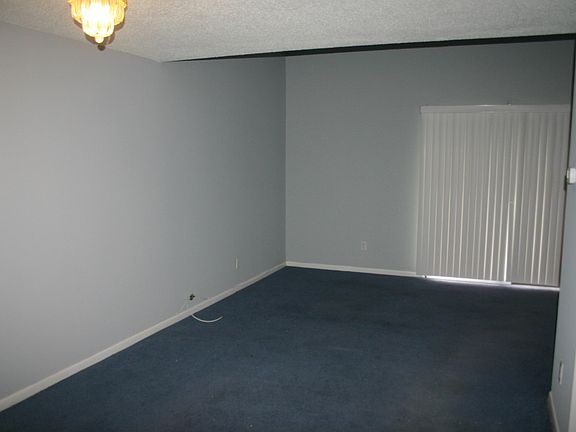 3rd image of 8227 Windypine Ln