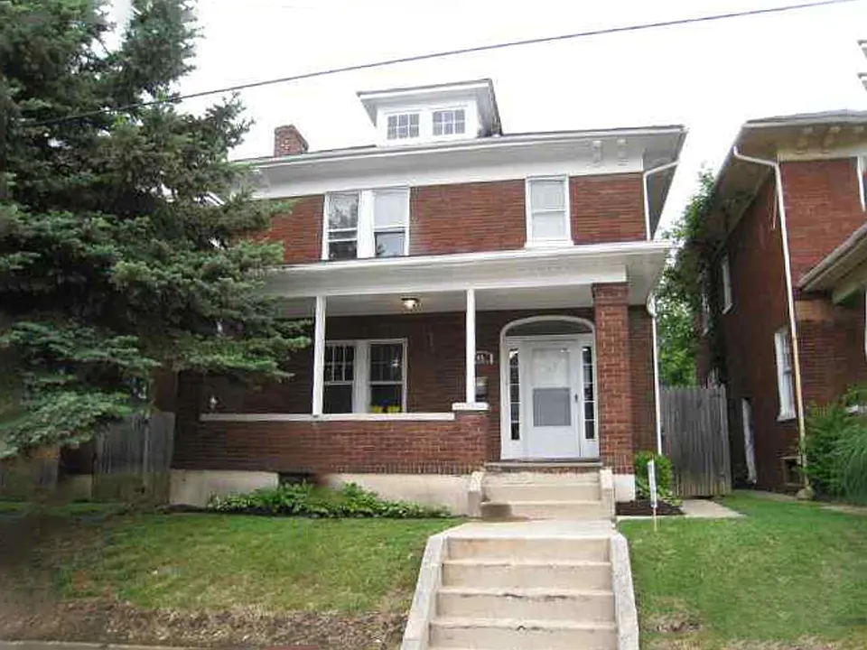 45 W Cottage Pl