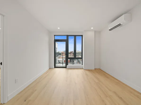 28-08 38th Avenue image 2 of 17