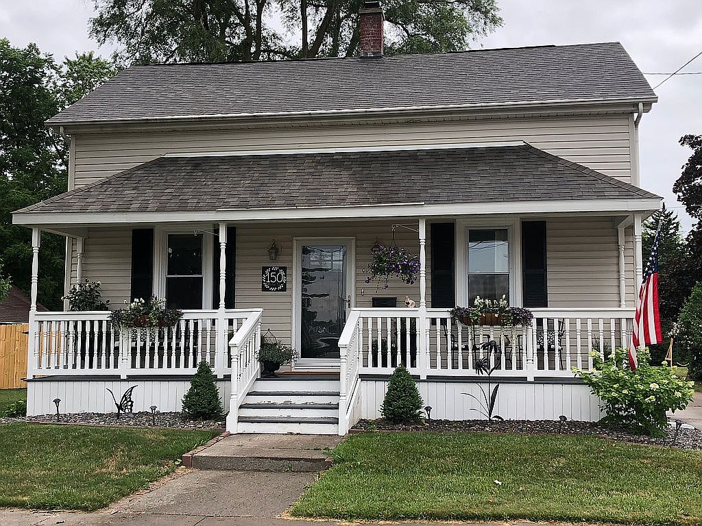 150 Parker St, Frankenmuth, MI 48734 Zillow