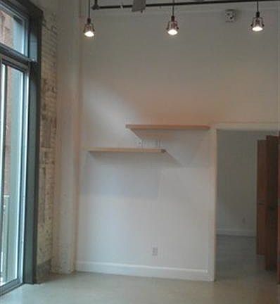 4th image of 2104 S Flores St