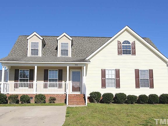 2nd image of 303 Tralee Dr