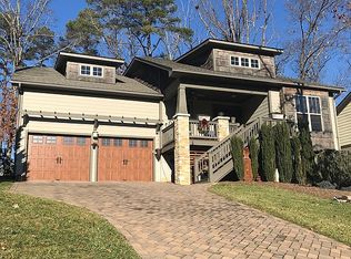 321 Fennel Dun Cir, Biltmore Lake, NC 28715