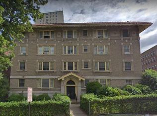 526 Park Ave #B1, East Orange, NJ 07017