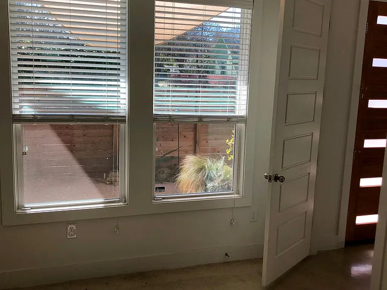1409 Canterbury St #B — Photo 13
