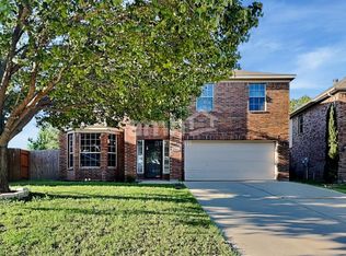 10921 Rising Mist Ct, Fort Worth, TX 76114