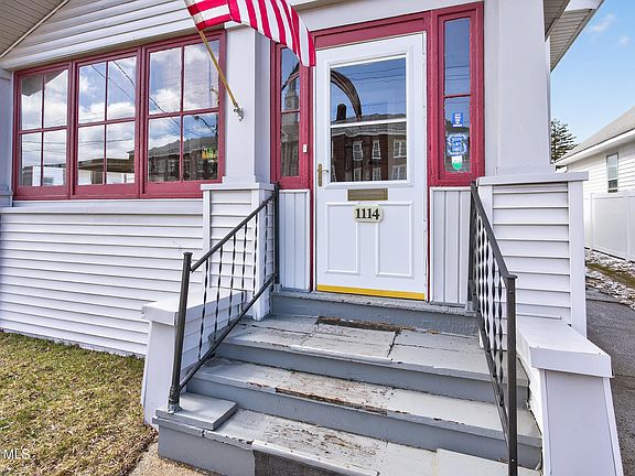 2nd image of 1114 Forest Road