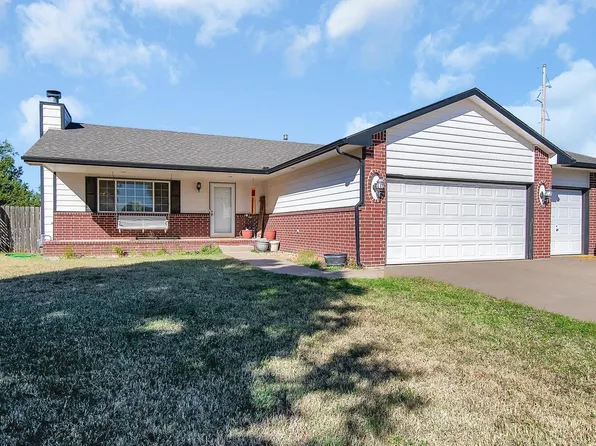 4807 S Mount Carmel Cir, Wichita, KS 67217