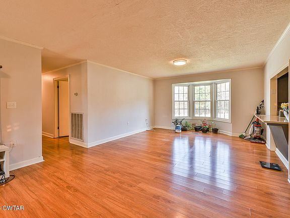 5th image of 3528 Hyndsver Rd