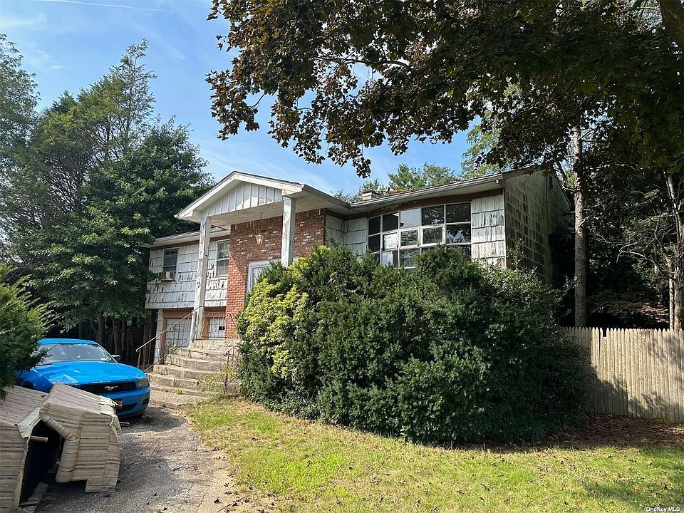 3 Delmar Lane, Commack, NY 11725 Zillow