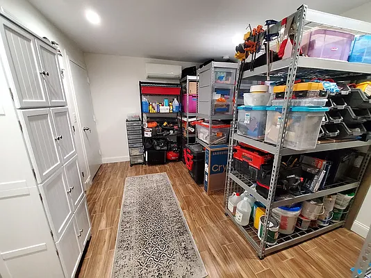 Rented by Corcoran | media 23