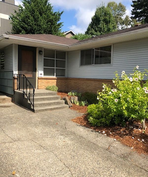 1st image of 840 NW 61st St