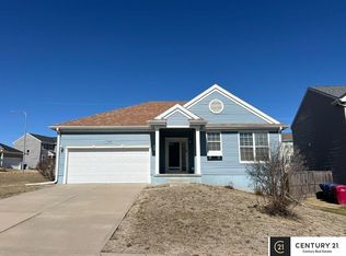 14860 Grebe St, Bennington, NE 68007