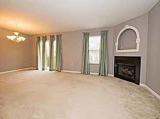 3rd image of 105 Antler Hollow Ct