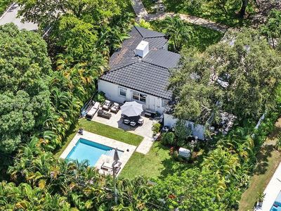 5 NW 107th St, Miami Shores, FL, 33168