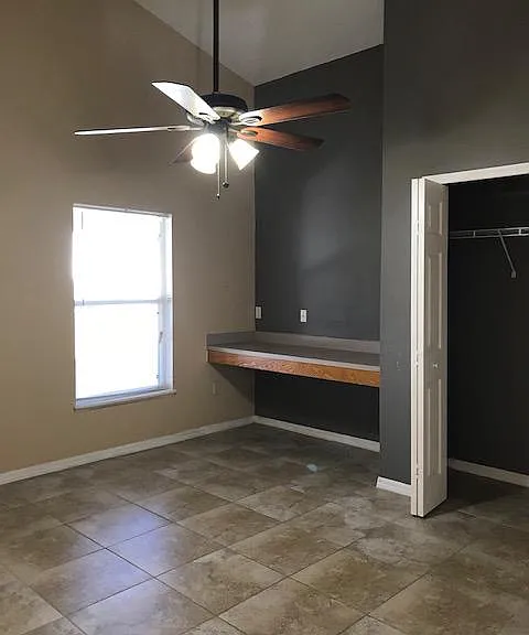 4128 Stonefield Dr — Photo 24