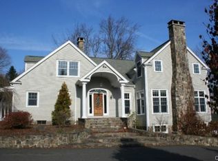 418 N Salem Rd, Ridgefield, CT 06877