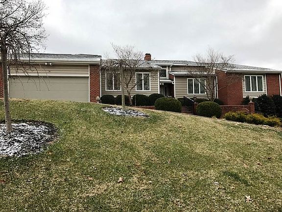 2nd image of 14 Meadow Links Dr #14A