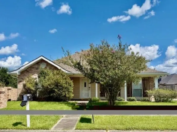 54 Cobblestone E, Houma, LA 70360