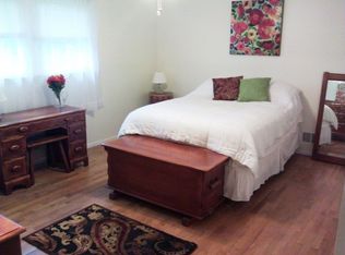 25 Deacon Dr, Hamilton, NJ 08619