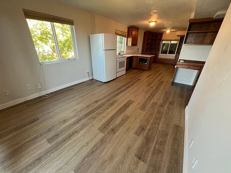 3075 E Stratton Dr — Photo 11