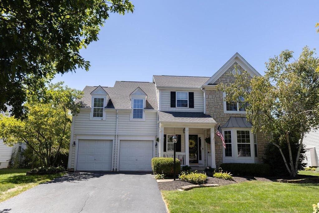 Real estate listing image