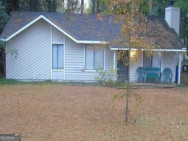 222 Peartree Ln — Photo 4