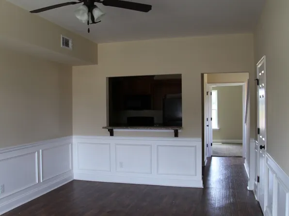 140 Reserve Ln, Statesboro, GA 30458