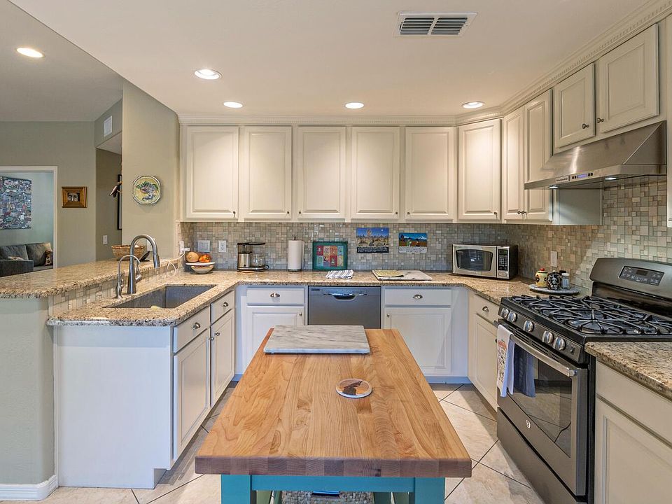 1st image of 33575 N Dove Lakes Dr Unit 1008