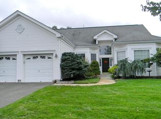 2540 Sparrowbush Ln, Wall Township, NJ 08736