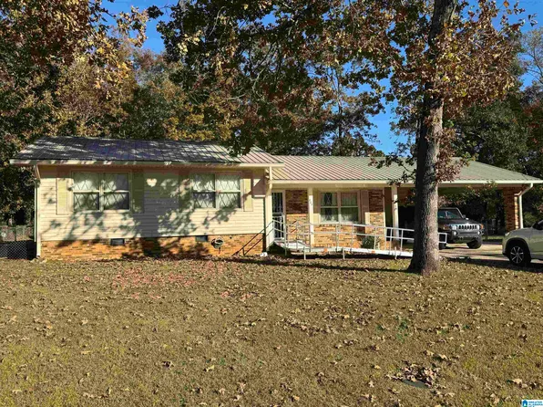 805 Hilton Rd, Anniston, AL 36207
