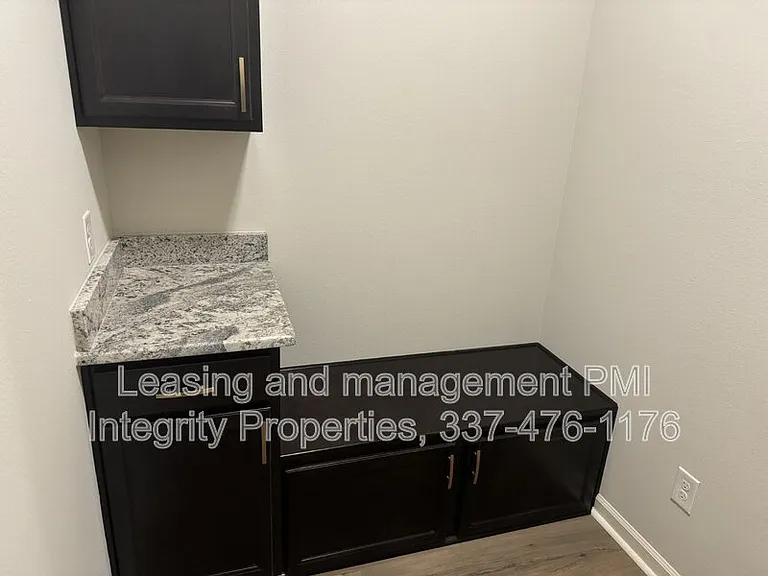 112 Segovia Way — Photo 21