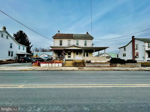 102 N Tulpehocken St, Pine Grove, PA 17963