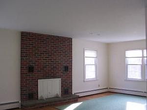 4th image of 210 Circle Dr