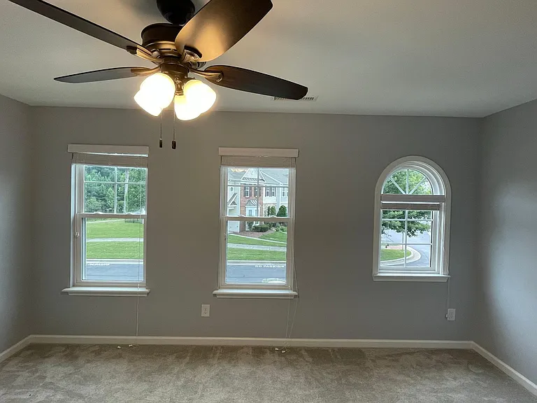 100 Stratford Lakes Dr #166 — Photo 11