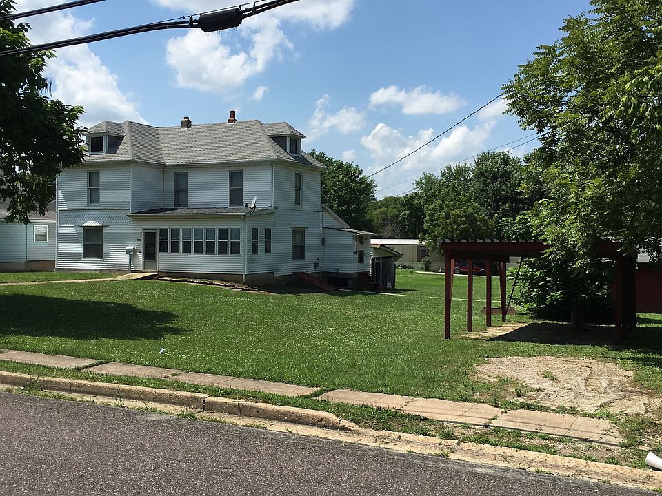 1st image of 1005 W Spencer St